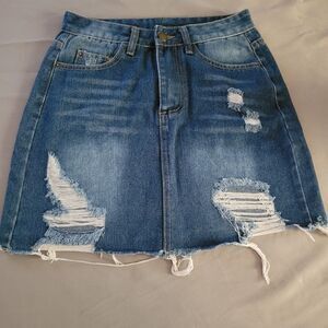 🌴DISTRESSES JEAN MINI SKIRT 🤠🐰 Rodeo Special! 🐎